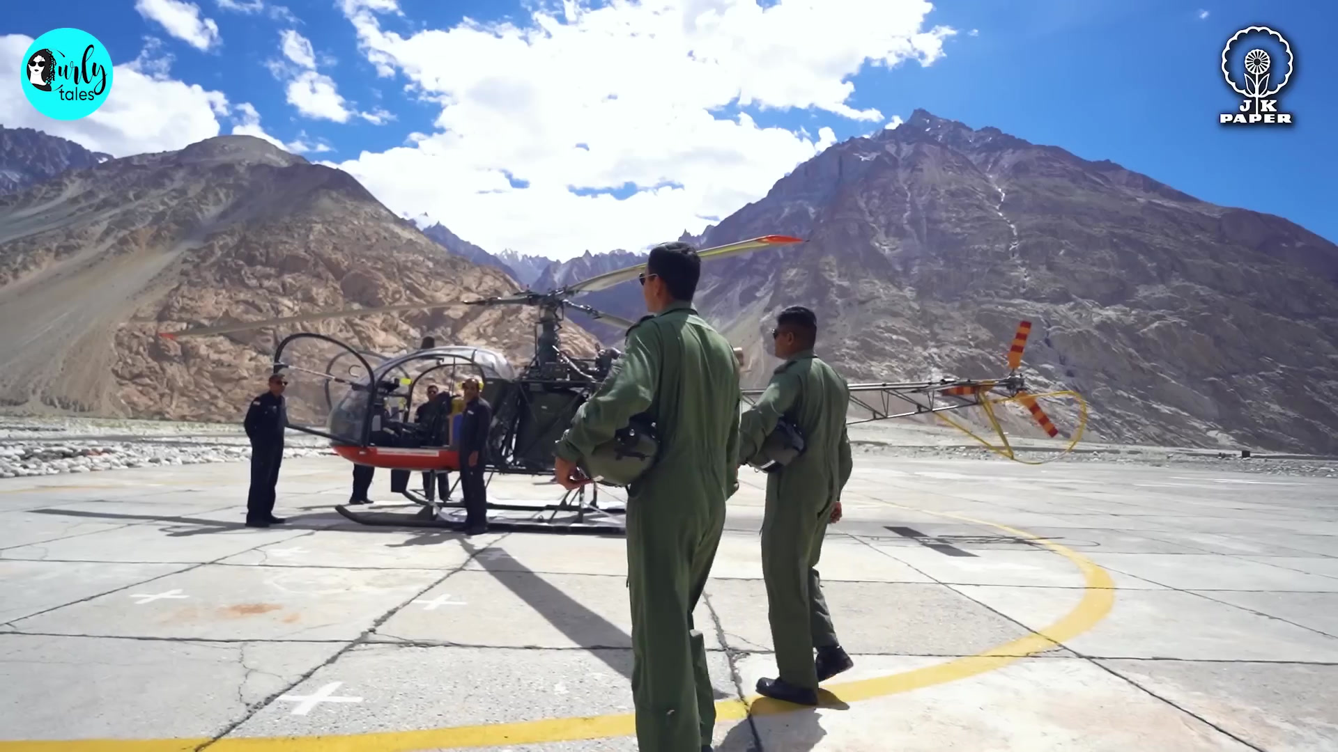 Soldiers on the Siachen glacier